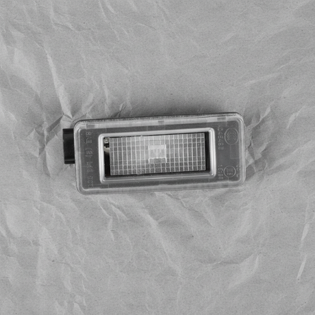 2019-2025 Nissan Altima Rogue Sentra OEM License Plate Lamp (1)