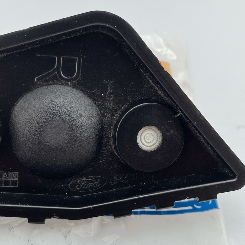2018-2023 Ford Mustang Passenger Side Front Bumper Support Bracket OEM - Middle Macro Crop