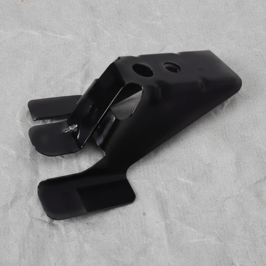 2025 Chevrolet Equinox Terrain Genuine OEM Passenger Lower Fender Bracket - Middle Detail