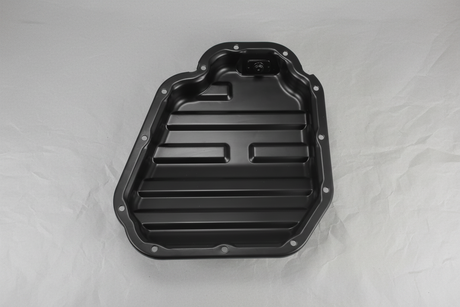 2008-2013 Nissan Altima 2.5 Lower Oil Pan - Full Frame Close