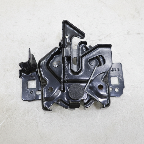 Hood Latch Macro Middle