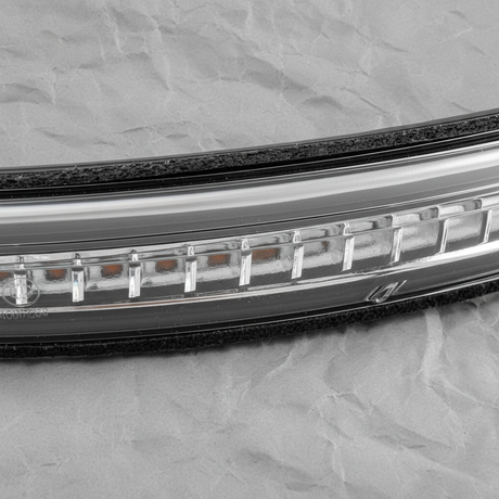 Mirror Turn Signal Lamp - Bottom Detail 1