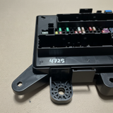 2016-2017 Camaro Rear Fuse Box Number On Current Box Must Be 4725