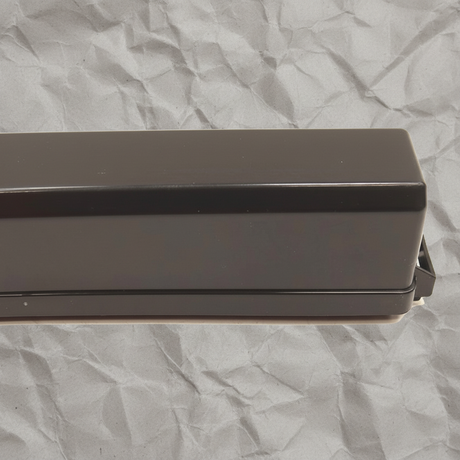 Nissan Pathfinder Relay Box Side Cover Middle Detail