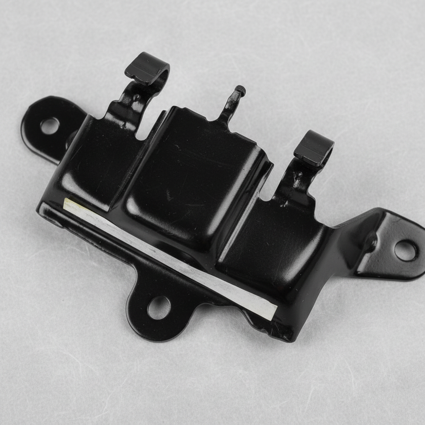 2011-2016 Ford F-150 Rear Engine Cover Bracket 3.5L Turbo Genuine OEM - Middle Macro Crop