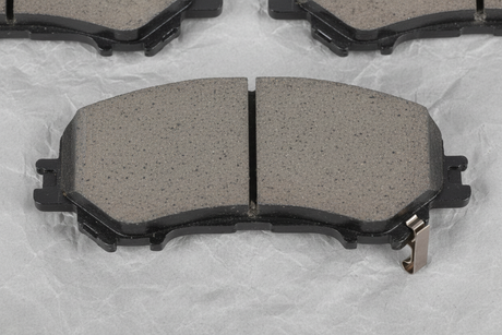 2014-2021 Nissan Rogue Rogue Sport Qashqai Front Brake Pad Set OEM