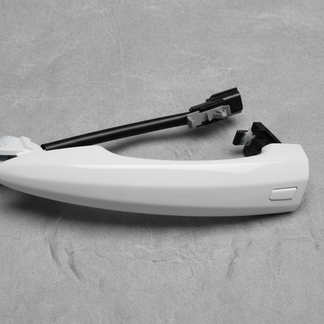 2020-25 Nissan Sentra Passenger Side OEM Exterior Door Handle Grip - Middle Detail