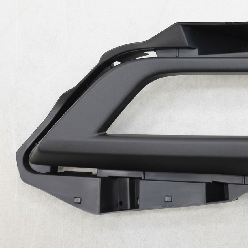 2017-2020 Nissan Rogue OEM Front Passenger Side Fog Lamp Bezel W/ Fog Lamps