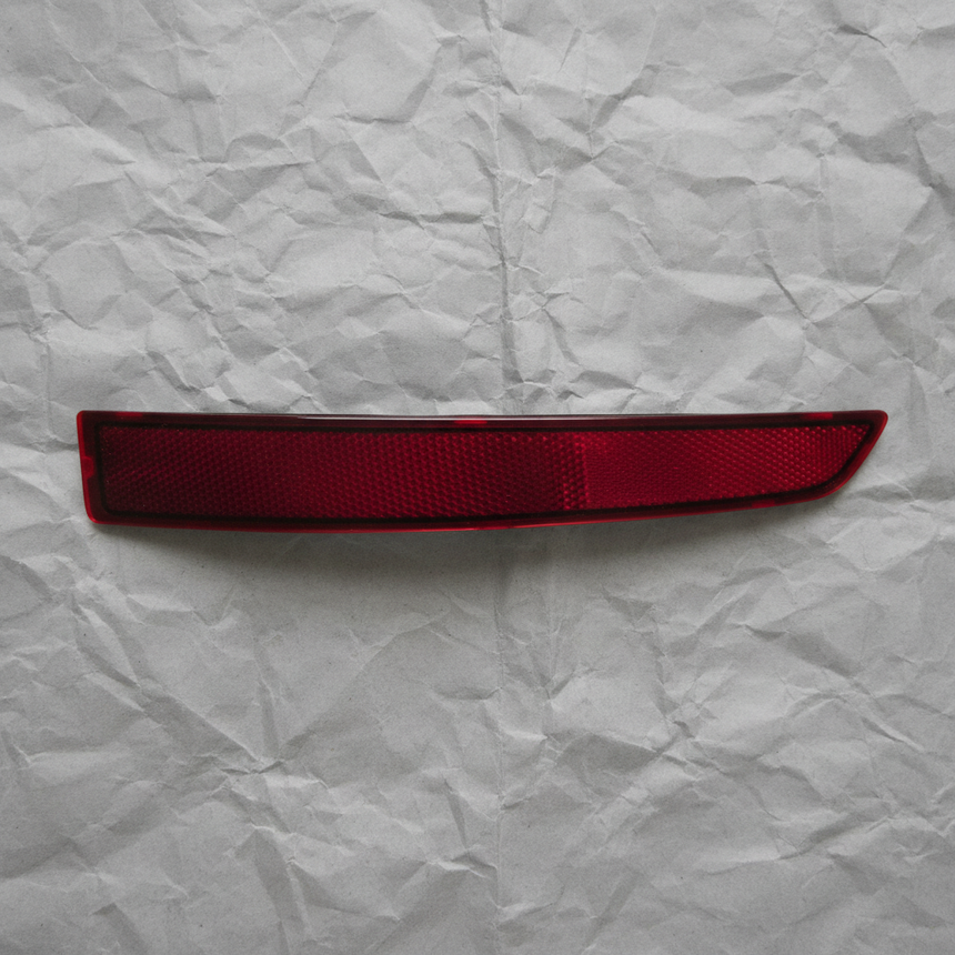 2015-18 Volkswagen Jetta OEM Driver Rear Bumper Reflector Marker