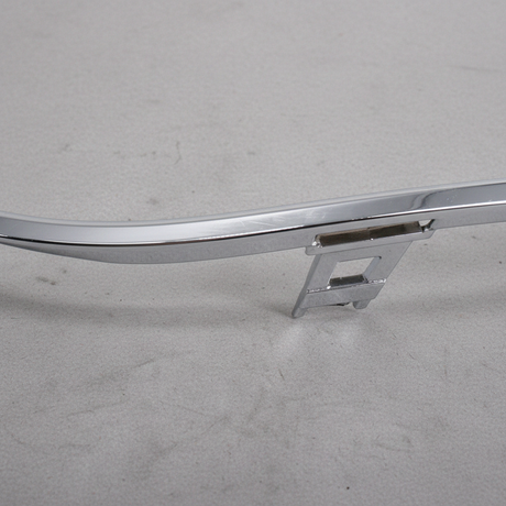 2017-2019 Toyota Highlander Passenger Rear Upper Bumper Molding OEM
