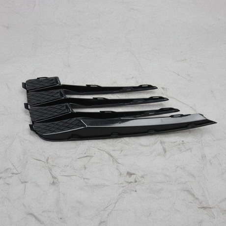 2015-2017 Volkswagen GTI Passenger Side Front Bumper Outer Grille OEM - Macro Detail 2