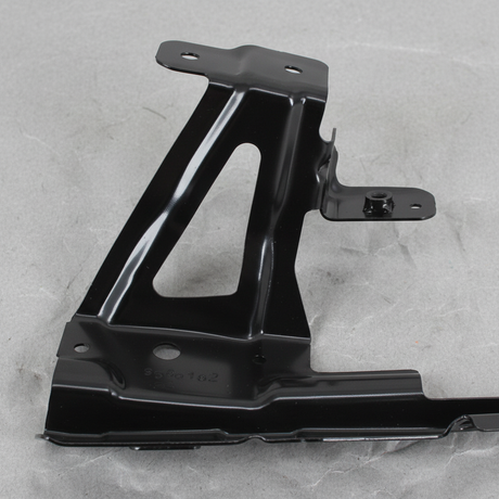 2016-2021 Honda Pilot Passport Ridgeline OEM Driver Side Fender Bracket - Middle Detail