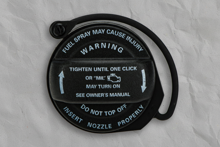 Quarter Turn Fuel Gas Tank Filler Cap - Bottom Section Detail