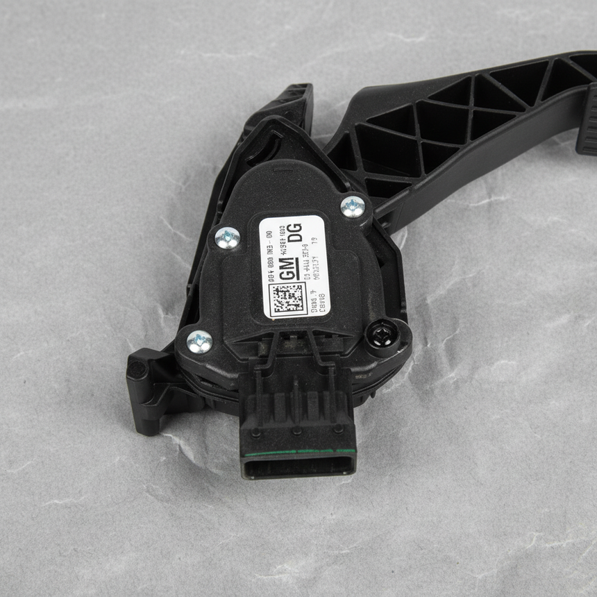 2010-2020 Buick LaCrosse Regal Cadillac XTS Impala Malibu OEM Gas Pedal