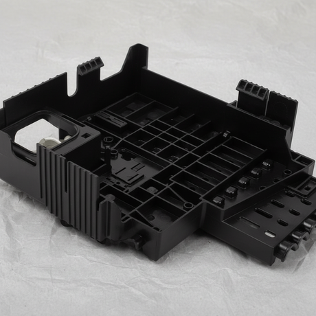 2020-2026 Chevrolet Trailblazer Buick Encore GX Battery Fuse Block OEM - Middle Detail 2