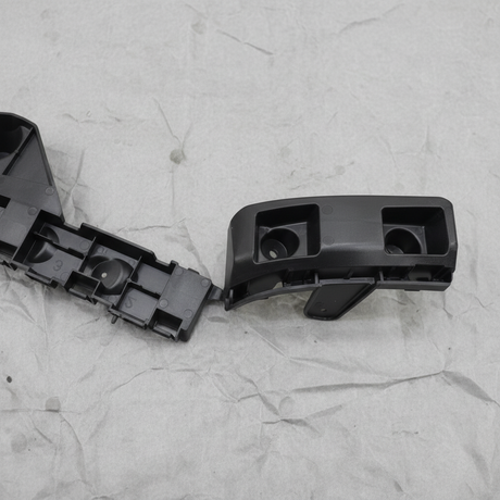 2017-2019 Chevrolet Cruze Hatchback OEM Rear Passenger Side Bumper Bracket Guide