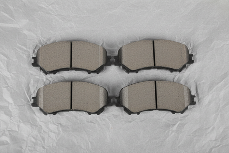 2014-2021 Nissan Rogue Rogue Sport Qashqai Front Brake Pad Set OEM