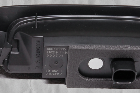 2017-2025 Cadillac XT5 OEM Power Lift Gate Handle With Button Light
