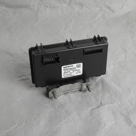 2015-18 Nissan Murano OEM Power Liftgate Control Module - Full View 2