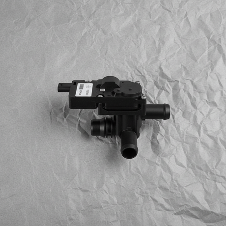 2016-2019 Volt CT6 OEM Front Heater Valve with Hybrid
