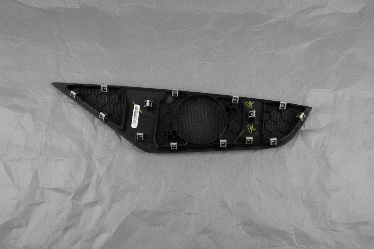 Ford Focus Dash Top Speaker Grille - Rotated View 3