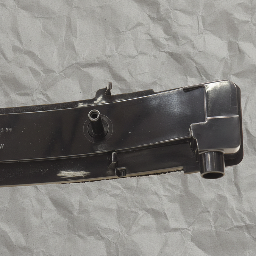 Mirror Turn Signal Lamp - Middle Detail 2