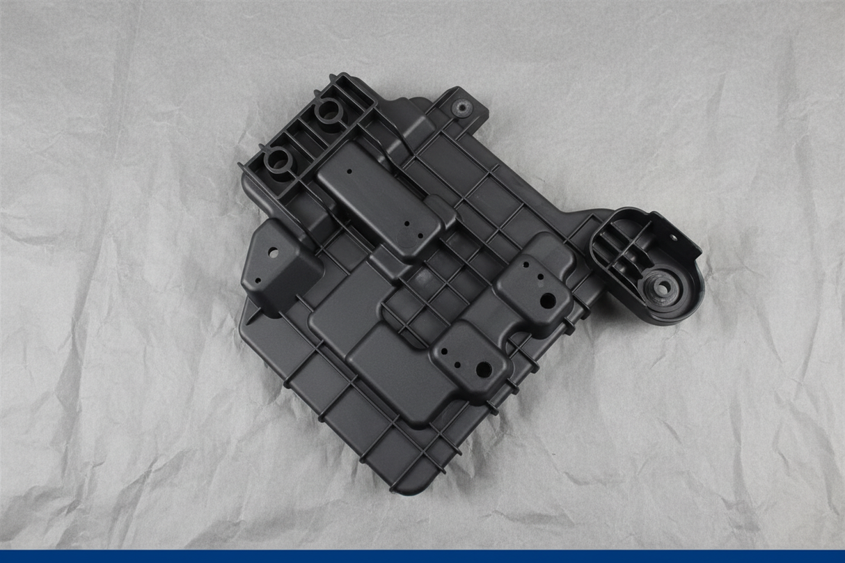 2012-2013 Kia Soul Battery Tray Without Idle Stop & Go OEM