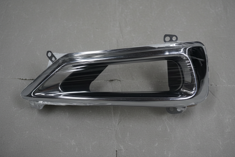 2017-2020 Acura MDX Driver Side Rear Bumper Chrome Exhaust Finisher Trim OEM