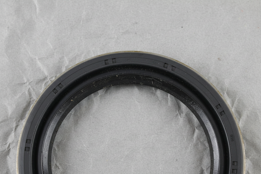 2016-2024 Nissan Titan Titan XD Frontier OEM Transfer Case Output Shaft Seal Rear Long Wheelbase