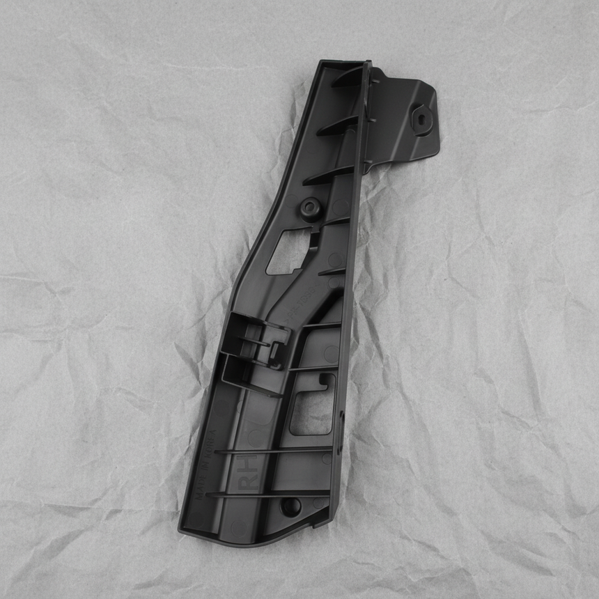 2019-2024 Chevrolet Camaro OEM Passenger Side Tail Light Bracket LED Only - Full View 2