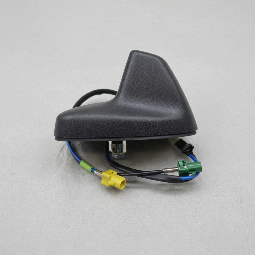 2019-2022 Ford F-250 F-350 Super Duty Satellite Antenna Passenger Side OEM - Middle Detail