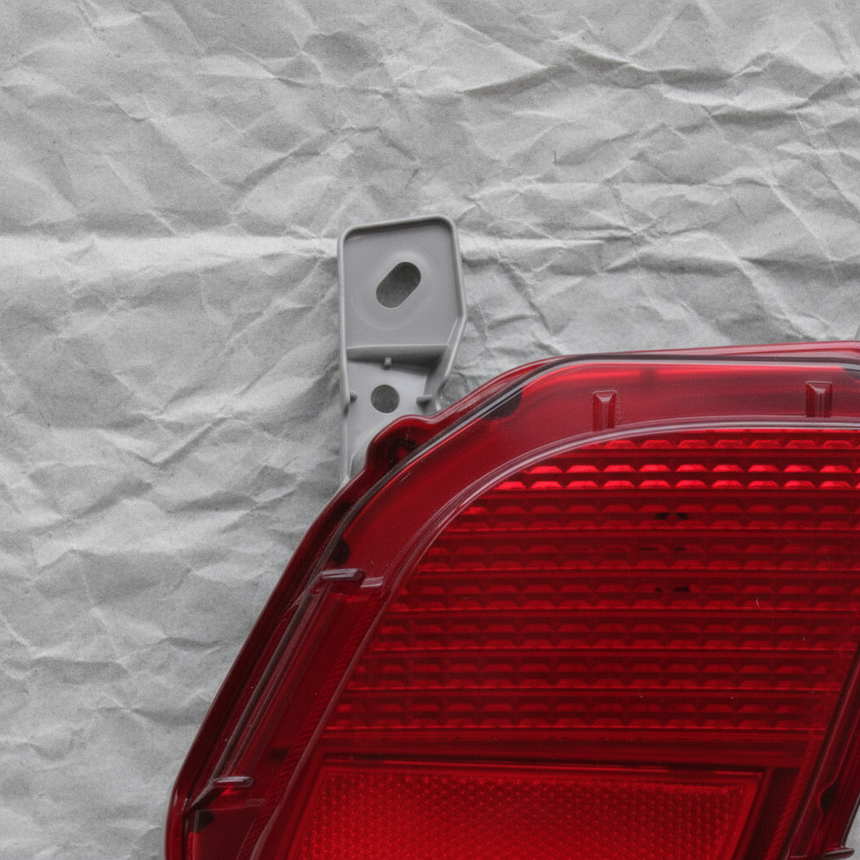 2014-2019 Toyota Highlander Passenger Side Rear Bumper Reflector OEM - Top Detail
