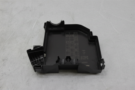 2019-2023 Nissan Altima OEM Engine Fuse Relay Box Cover 2.0L 2.5L