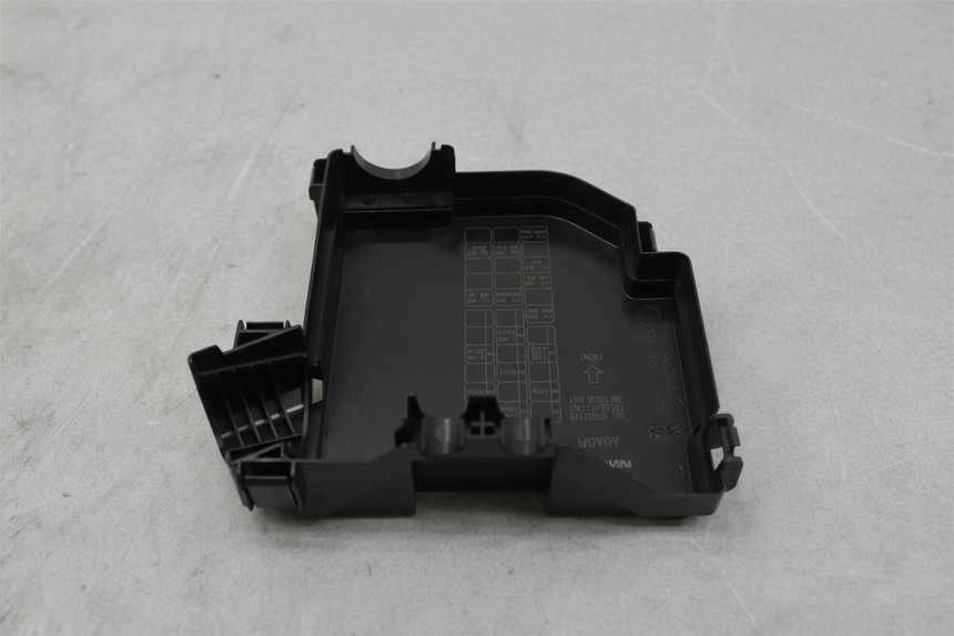 2019-2023 Nissan Altima OEM Engine Fuse Relay Box Cover 2.0L 2.5L