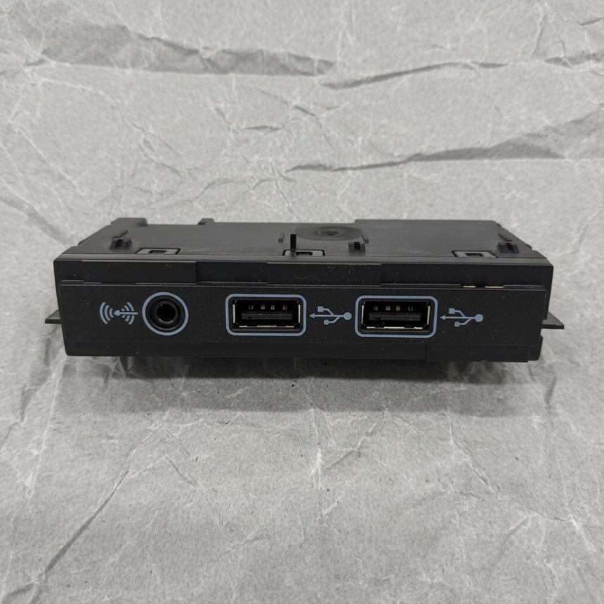2020 Volkswagen Atlas Atlas Cross Sport OEM Auxiliary Infotainment USB Hub