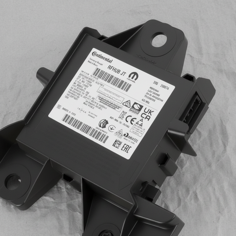 2024-2026 Jeep Gladiator Hub Receiver OEM Genuine – Upper Middle Detail