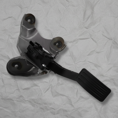 2013-2020 Nissan Pathfinder Gas Pedal with Travel Sensor Genuine OEM - Sensor Detail