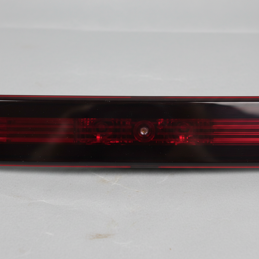 2015-2023 Ford Mustang Convertible High Mount Stop Brake Lamp Genuine OEM - Middle Macro Crop
