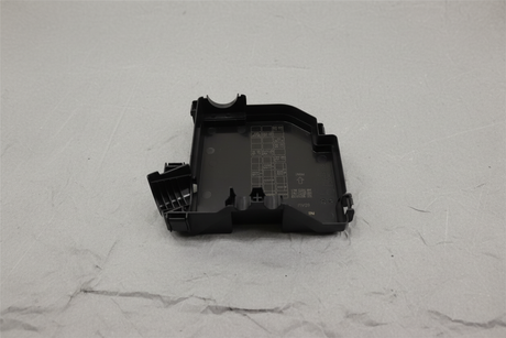 2019-2023 Nissan Altima OEM Engine Fuse Relay Box Cover 2.0L 2.5L