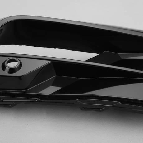 Volkswagen Tiguan Bumper Trim Bottom Detail