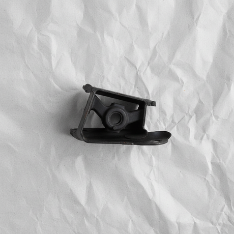 2007-18 Nissan Altima Genuine OEM Exhaust Mounting Bracket 2.5L V6 Full View