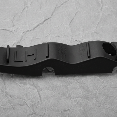 Macro Crop Middle - Front Bumper Bracket