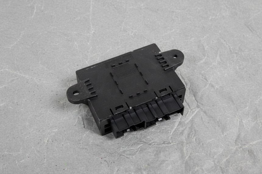 2013-2018 Ford Edge Fusion OEM Passenger Side Power Window Control Module