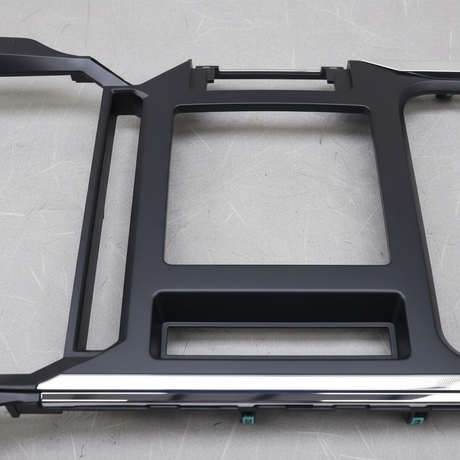 2023-2025 Ford F-250 F-350 F-450 Super Duty Console Trim OEM - Middle Detail