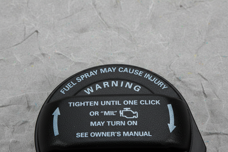 Quarter Turn Fuel Gas Tank Filler Cap - Top Section Detail