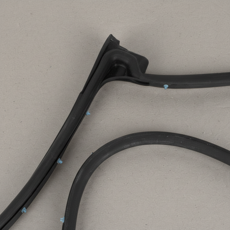 2015-2022 Colorado Canyon OEM Front Passenger Door Weatherstrip