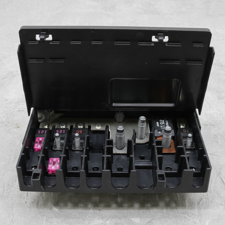 Ford Fusion OEM Motorcraft Circuit Breaker Fuse - Top Detail