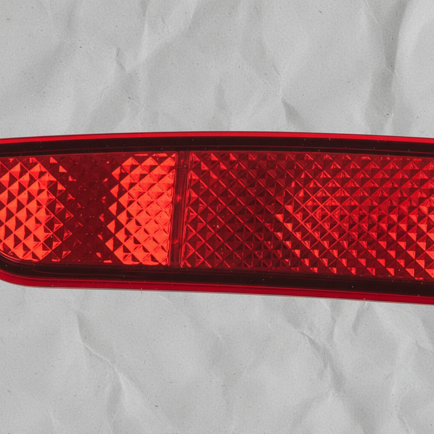 2015-18 Volkswagen Jetta OEM Driver Rear Bumper Reflector Marker