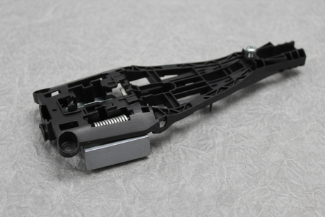2017-2022 Buick Encore Trax Korea Built OEM Driver Side Front Door Outside Handle Bracket