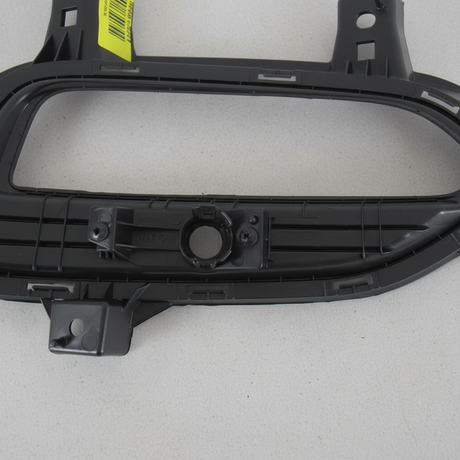 2019-2020 Kia Sorento Genuine OEM Passenger Side Rear Hole Cover - Middle Macro 2